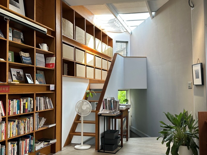 pipaco050112 板橋-Pipaco+方寸書店 選本書點杯咖啡 也可閒聊一下午