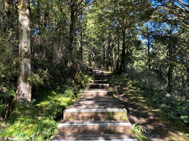 cueifong04 大同-噓! 請安靜 最安靜的步道賞最美的翠峰湖