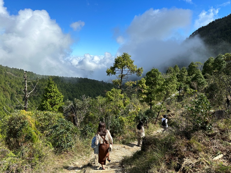 cueifong34 大同-噓! 請安靜 最安靜的步道賞最美的翠峰湖