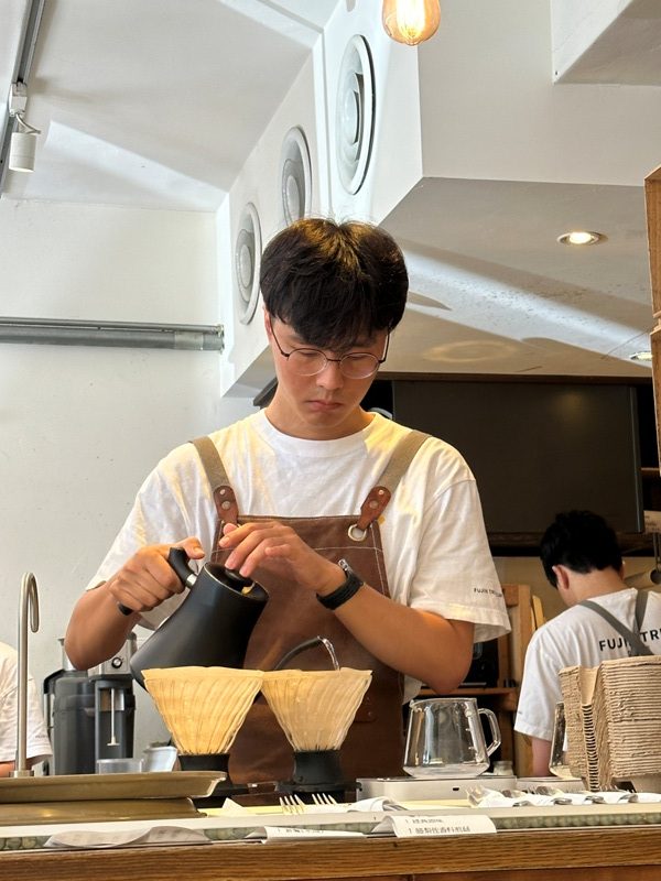 fujin09-rotated 松山-秋高氣爽來份早午餐 民生社區馳名富錦樹咖啡