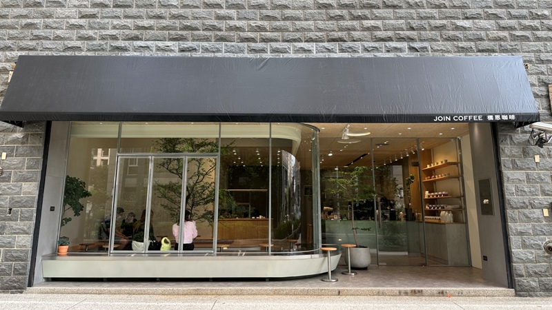 竹北-Join Coffee橋恩咖啡 窗明几淨明亮簡約
