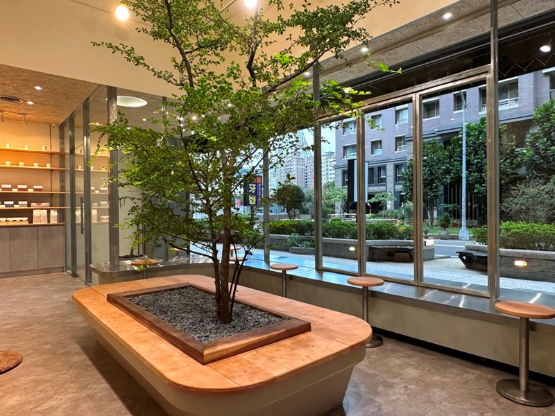 joincoffee06 竹北-Join Coffee橋恩咖啡 窗明几淨明亮簡約