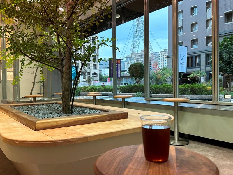 joincoffee07 竹北-Join Coffee橋恩咖啡 窗明几淨明亮簡約