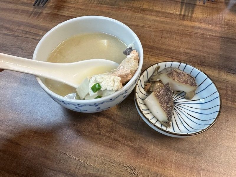 fishlinjack05-rotated-e1670579610436 大同-漁匠甘霖 永樂市場中的馳名海鮮料理