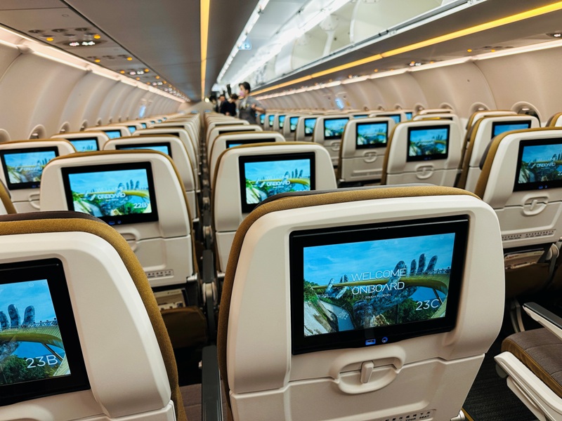 flydad02 202312峴港跨年 首次搭乘精品星宇航空