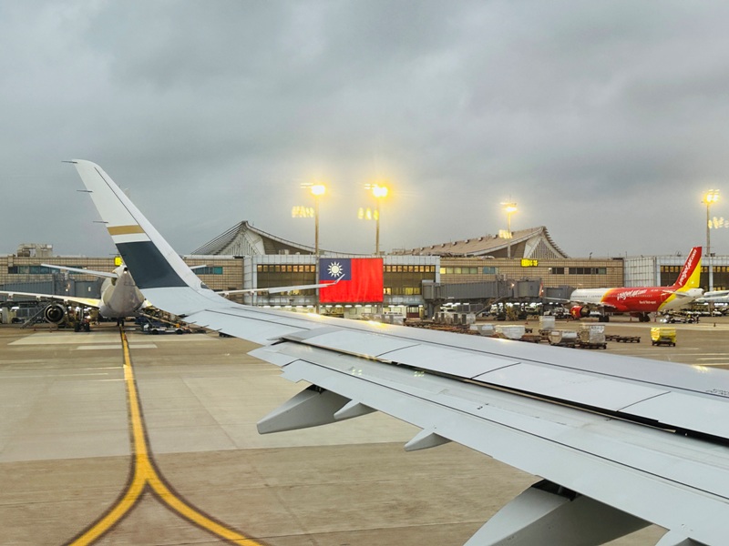 flydad04 202312峴港跨年 首次搭乘精品星宇航空