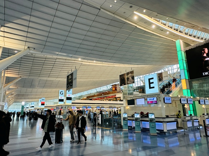 flyjl06 202312 松山羽田 日航餐點退步?