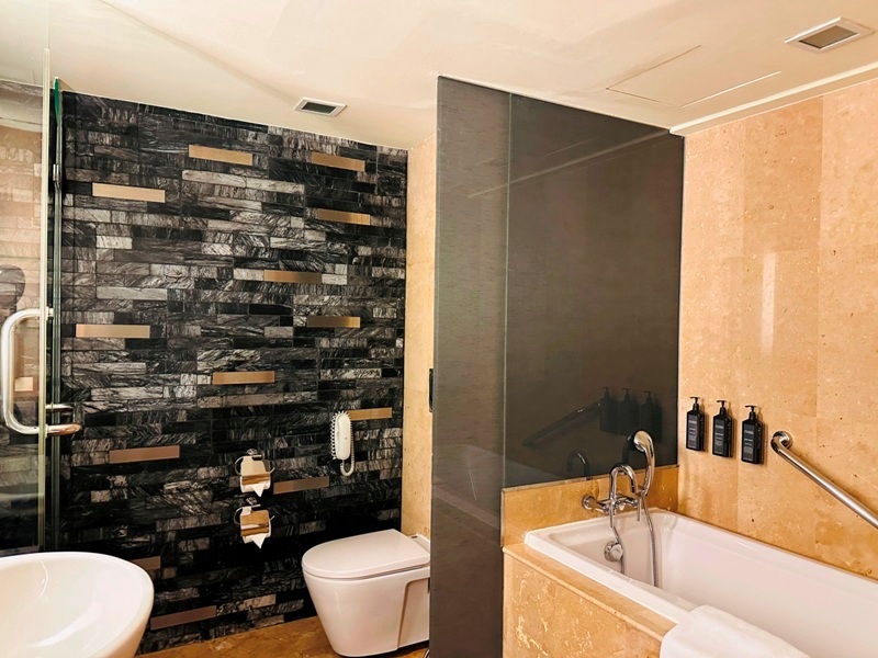 royalorchidsheraton27109 Bangkok-Royal Orchid Sheraton昭披耶河畔景觀一流的老飯店