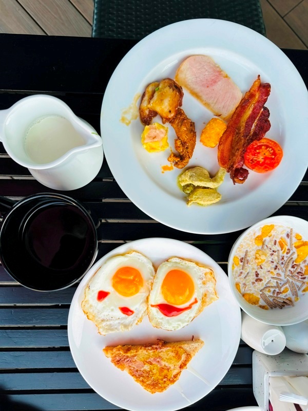 royalorchidsheraton27123 Bangkok-Royal Orchid Sheraton昭披耶河畔景觀一流的老飯店