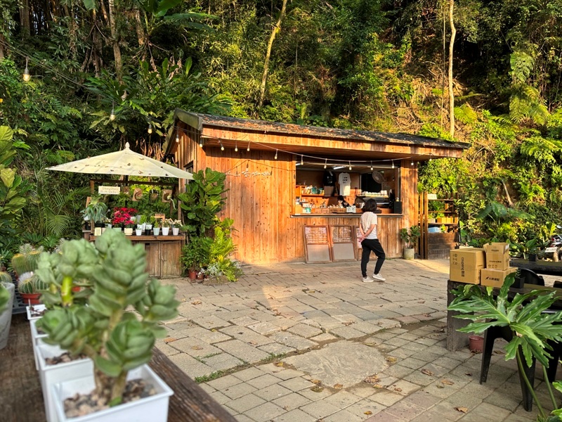 shangshan04 橫山-上山喝咖啡 層層疊疊賞山景賞夕陽...