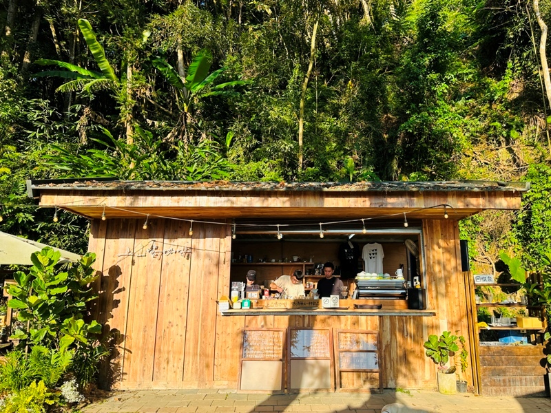 shangshan05 橫山-上山喝咖啡 層層疊疊賞山景賞夕陽...
