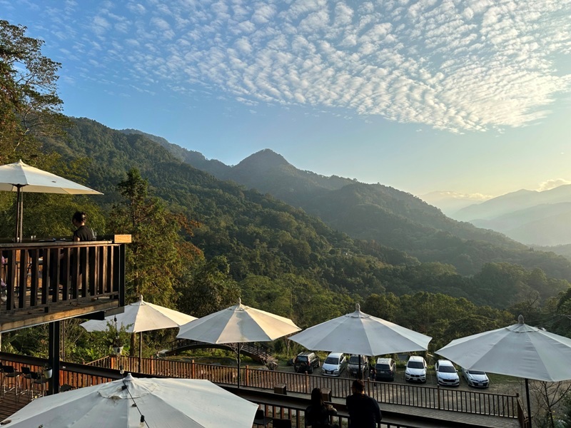 shangshan11 橫山-上山喝咖啡 層層疊疊賞山景賞夕陽...