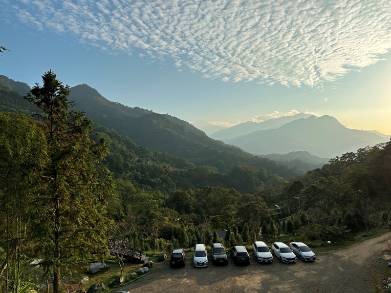 shangshan14 橫山-上山喝咖啡 層層疊疊賞山景賞夕陽...