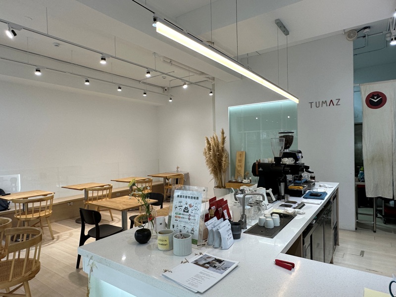 tumaz02 南港-黑熊咖啡 藝妓專家