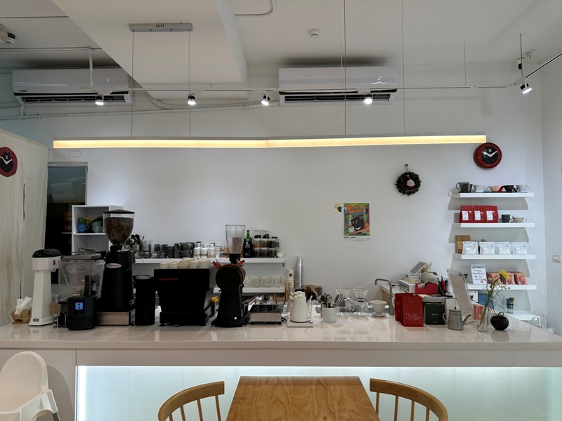 tumaz05 南港-黑熊咖啡 藝妓專家