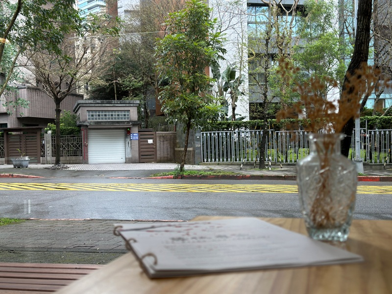 tumaz08 南港-黑熊咖啡 藝妓專家