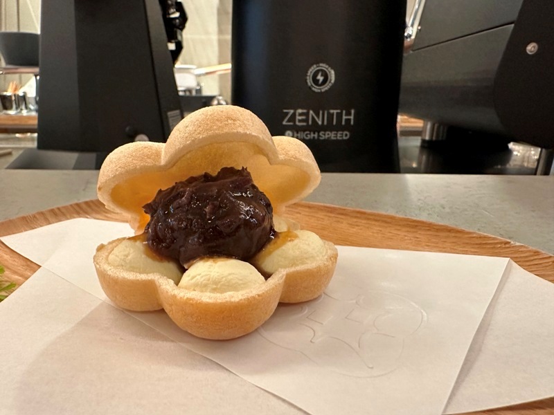 wrightbooks16 中山-重本書店Weight Books滿滿未來感 時尚雜誌配咖啡甜點