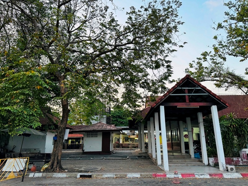 Baannai24 Bangkok-Baan Nai南洋風建築Boutique Hotel 郊區也有必比登