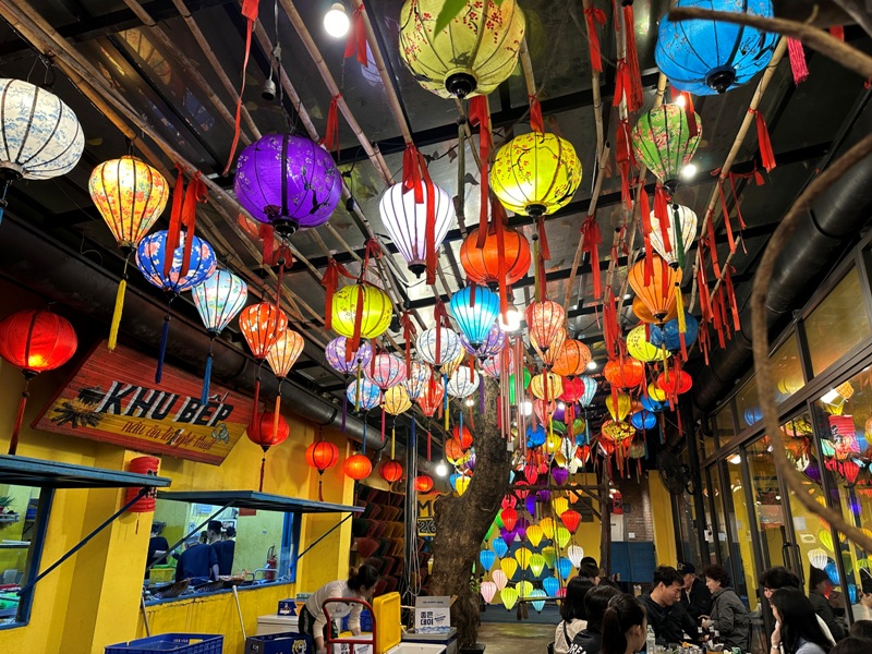 MOC05 Danang-Hai San Moc Quan熱門海鮮餐廳 道地吃