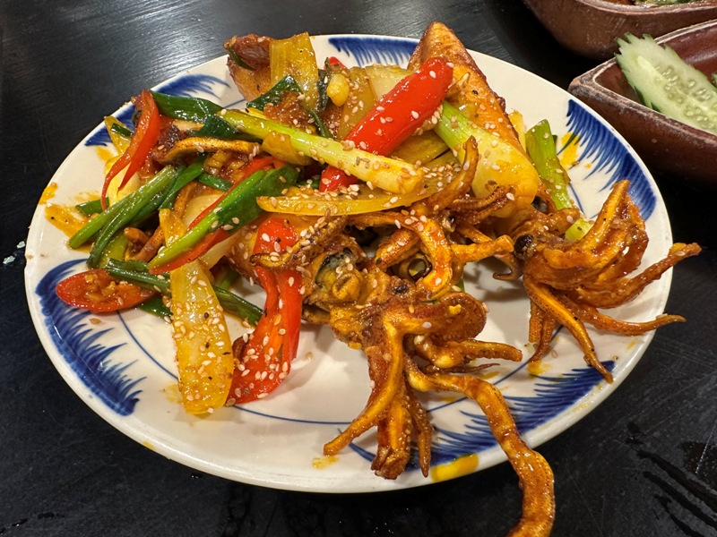 MOC09 Danang-Hai San Moc Quan熱門海鮮餐廳 道地吃