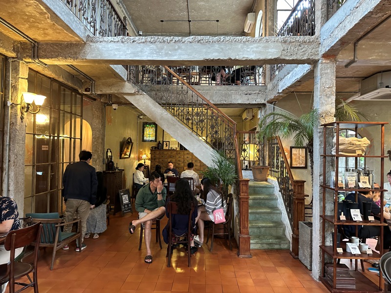 TAN06 Danang-Tan. Coffee峴港老屋新風貌 雨天也浪漫