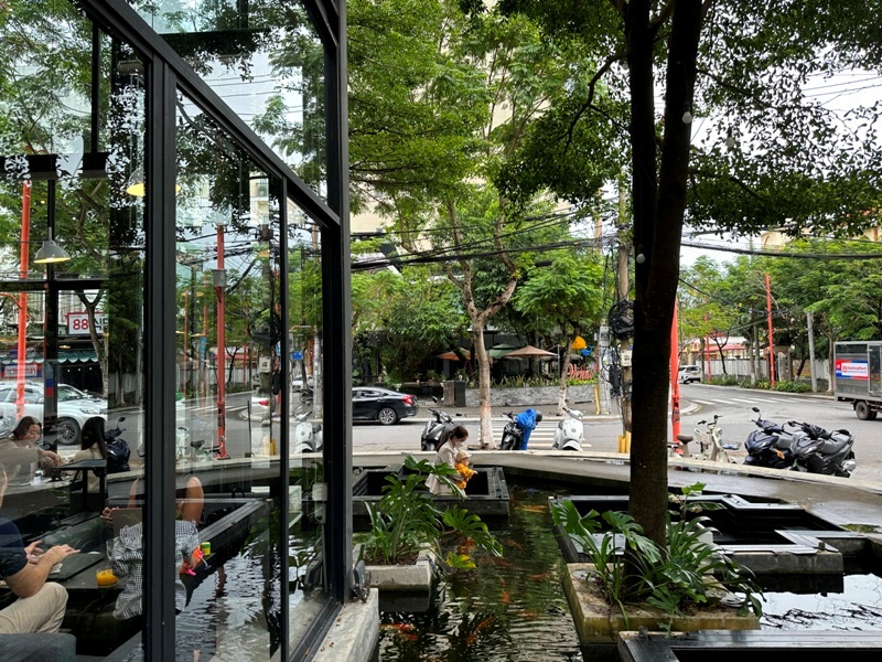 XLIII05 Danang-XLIII Specialty Coffee峴港精品咖啡 現代摩登也高價