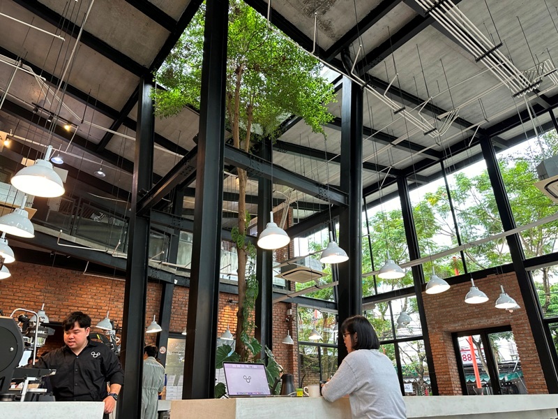 XLIII09 Danang-XLIII Specialty Coffee峴港精品咖啡 現代摩登也高價