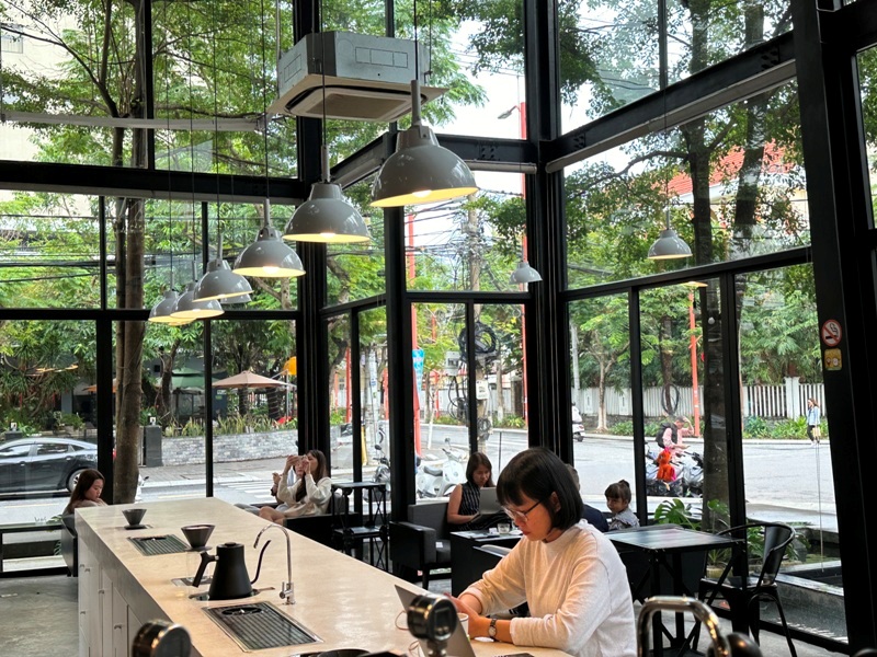 XLIII13 Danang-XLIII Specialty Coffee峴港精品咖啡 現代摩登也高價
