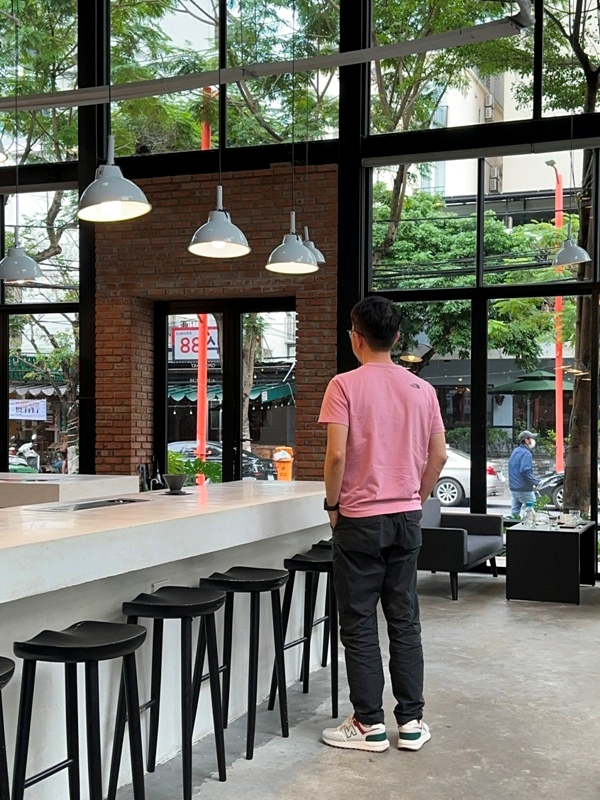 XLIII16 Danang-XLIII Specialty Coffee峴港精品咖啡 現代摩登也高價