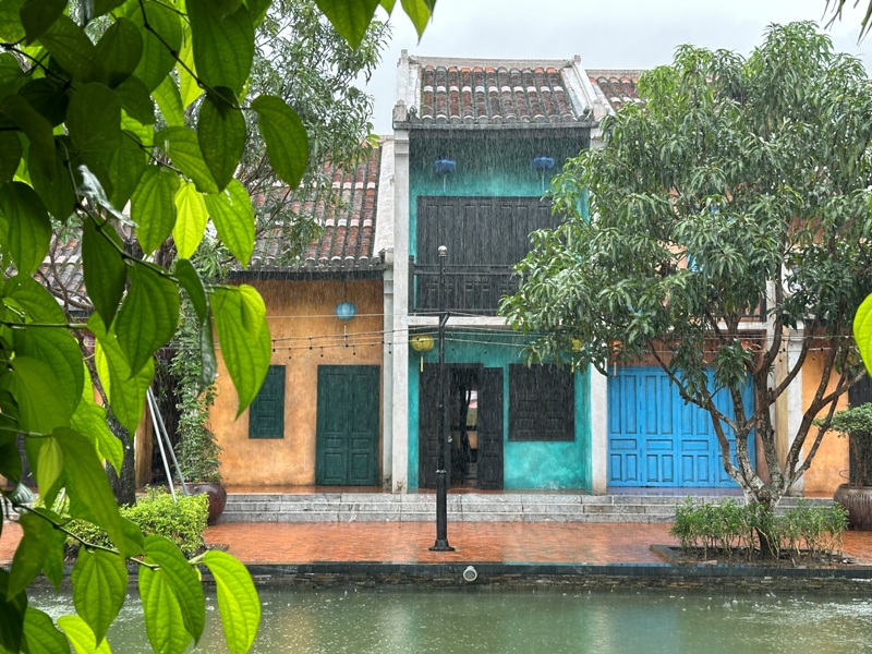 banahill23 Danang-Bana Hill巴拿山 法國小鎮雲霧飄渺 佛手橋萬頭鑽動