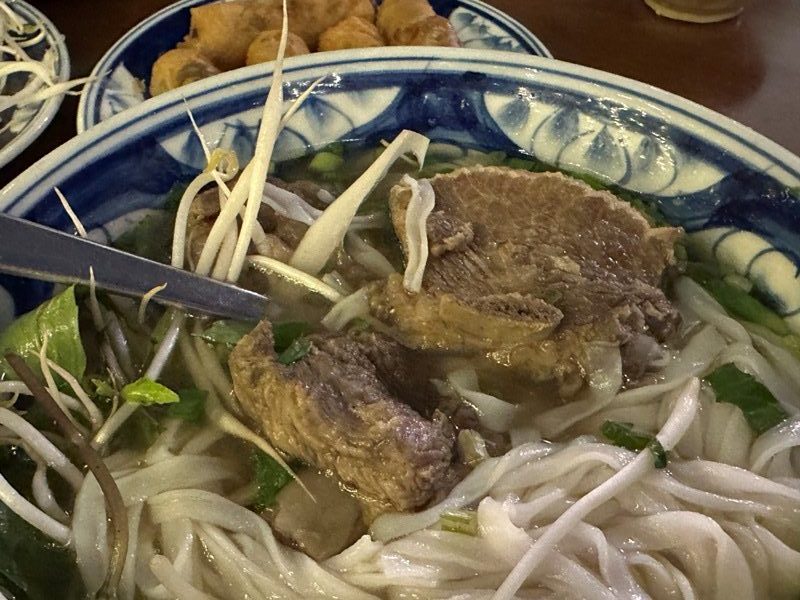 thiago08-rotated-e1704713728887 Danang-峴港Thia Go 米紙煎餅 口感多元風味獨特