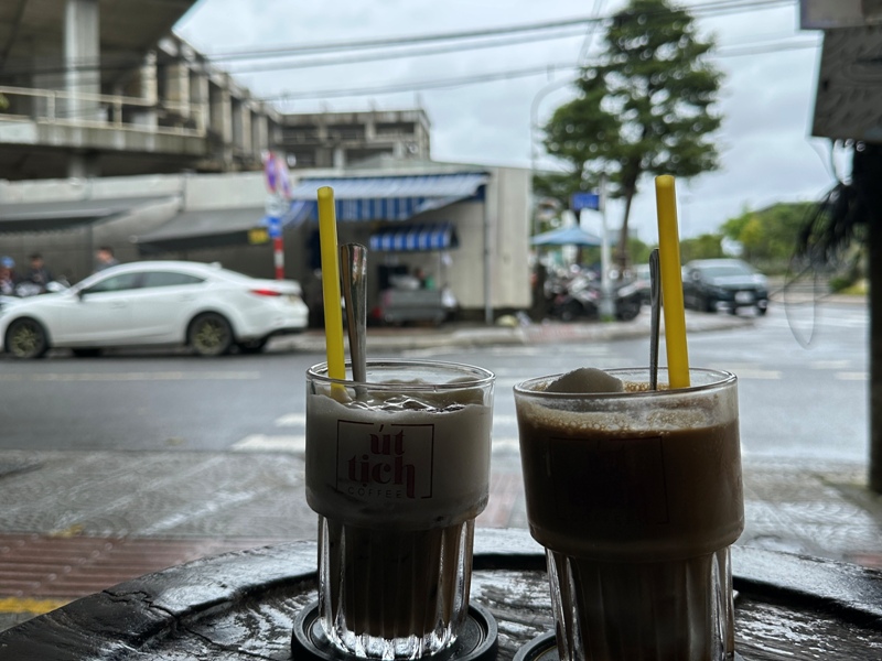 uttich0124 Danang-鵝黃的浪漫 峴港韓市場旁 在地咖啡Ut Tich cafe