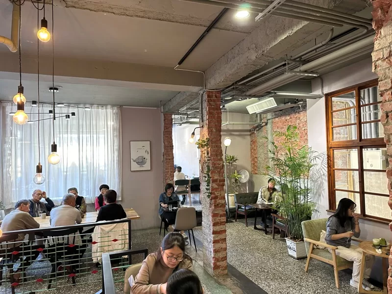 jiuncoffee09-jpg 豐原-駿咖啡 隱身鬧區巷弄老宅 二樓有回家的氣氛