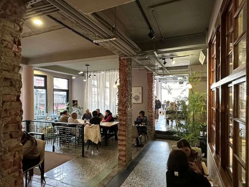 jiuncoffee10-jpeg 豐原-駿咖啡 隱身鬧區巷弄老宅 二樓有回家的氣氛