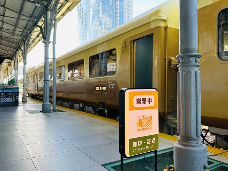 台中東區-Mamonaku Cafe火車咖啡館 在自強號上體驗懷舊氣氛