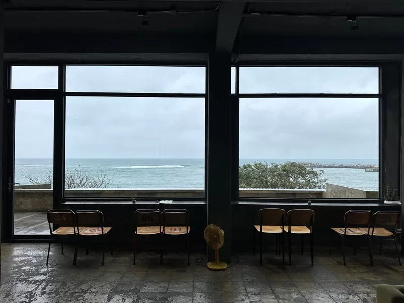 webeach1210115-jpeg 三芝-我們在海邊 海景第一排 開闊舒適...甜點好吃