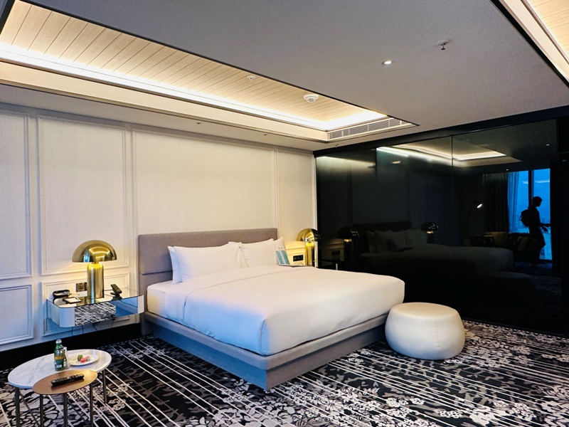 lemeridientaichung03 台中中區-李方艾美 現代摩登 台中車站新亮點