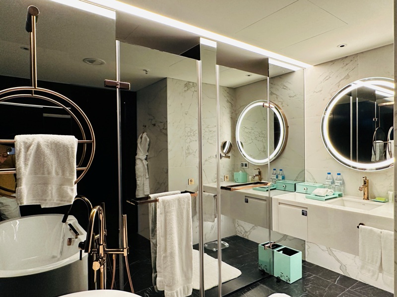 lemeridientaichung06 台中中區-李方艾美 現代摩登 台中車站新亮點