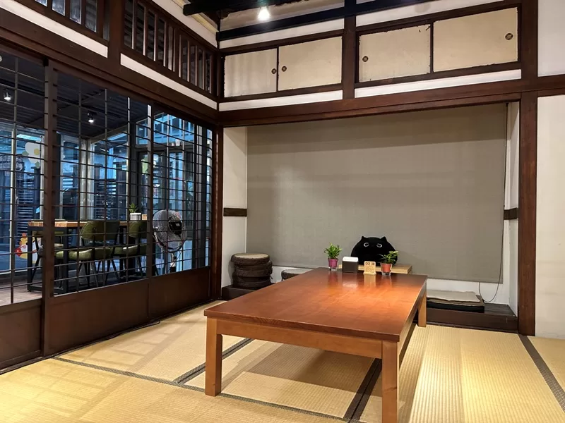 nicetomeetyou06-jpg 台中西區-幸卉文學咖啡 日式老宅一杯咖啡在台中文學館