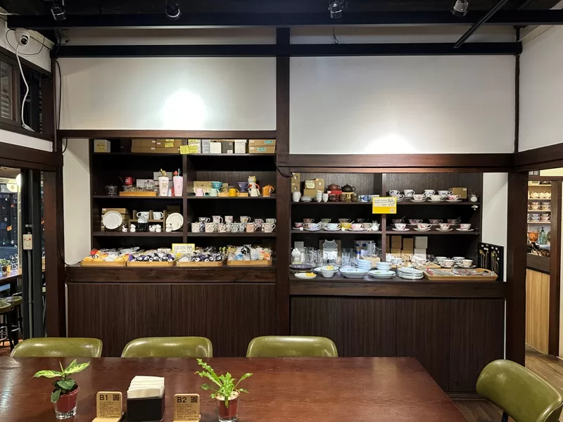 nicetomeetyou10-jpg 台中西區-幸卉文學咖啡 日式老宅一杯咖啡在台中文學館