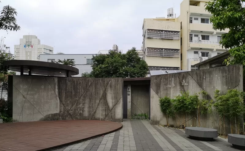 nicetomeetyou20-jpg 台中西區-幸卉文學咖啡 日式老宅一杯咖啡在台中文學館