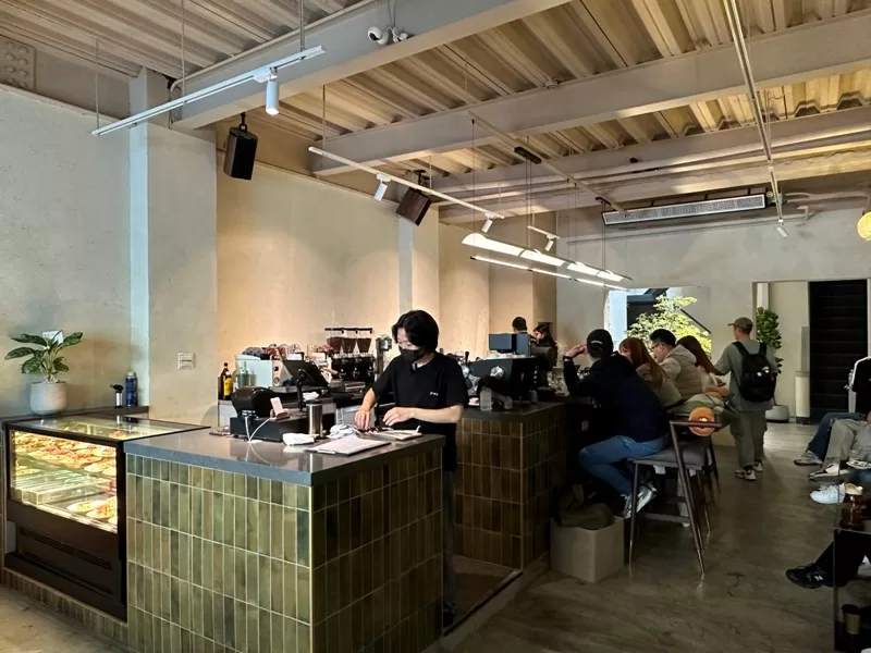 phasecoffee02-jpg 台中中區-Phase Coffee老宅高質感 華麗甜點搭手沖