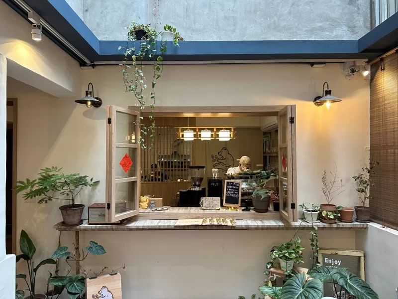 wuweitangg0104-jpg 中壢-武威堂咖啡 住宅小巷天井取光