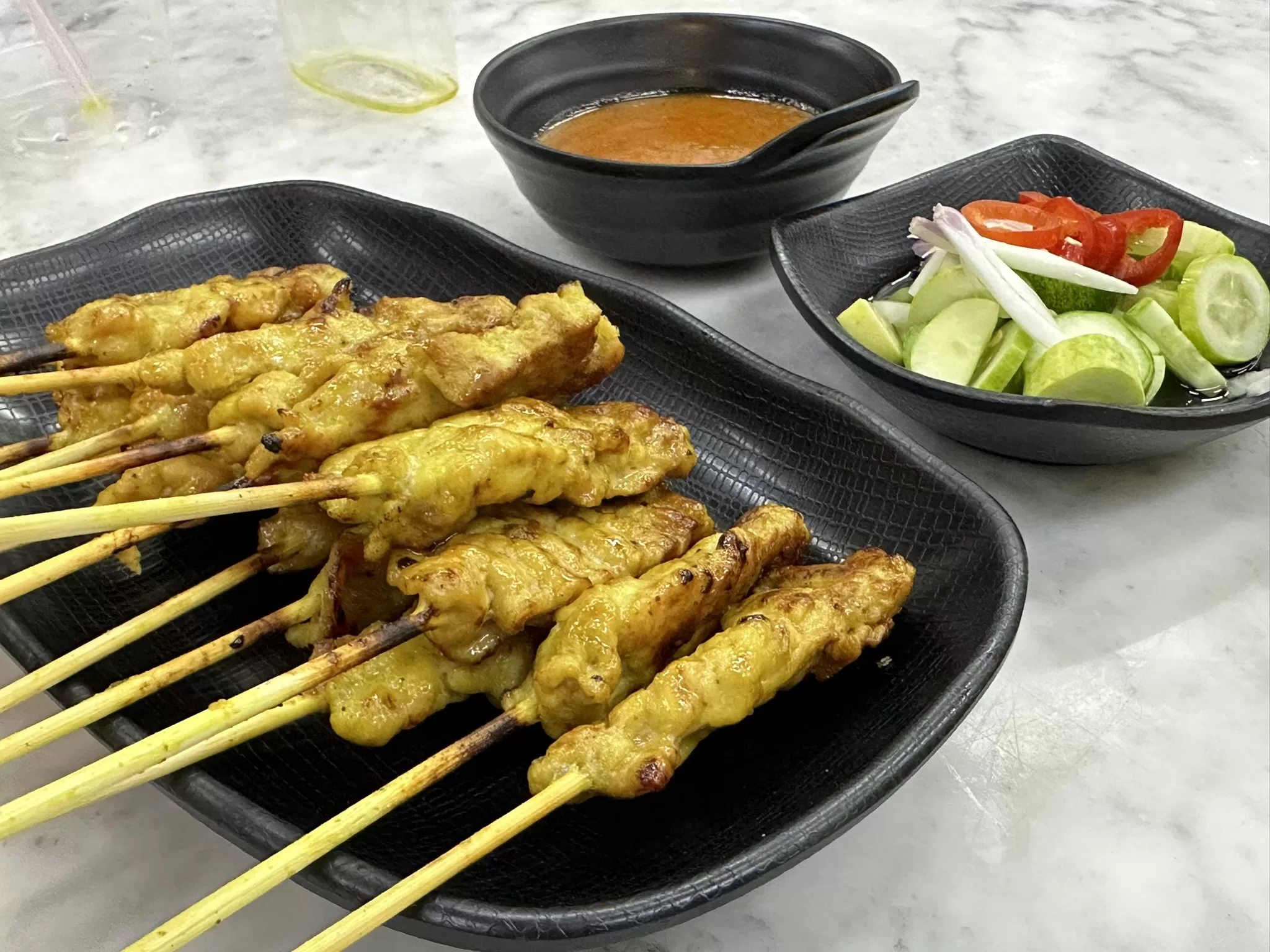 chula06-jpeg Bangkok-朱拉隆功大學 一流學府一流小吃街 必比登推薦泡麵門庭若市