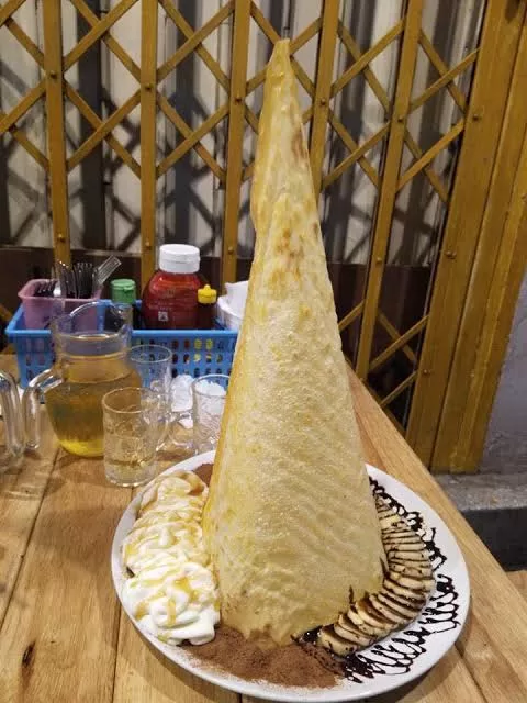 chula16-jpg Bangkok-朱拉隆功大學 一流學府一流小吃街 必比登推薦泡麵門庭若市