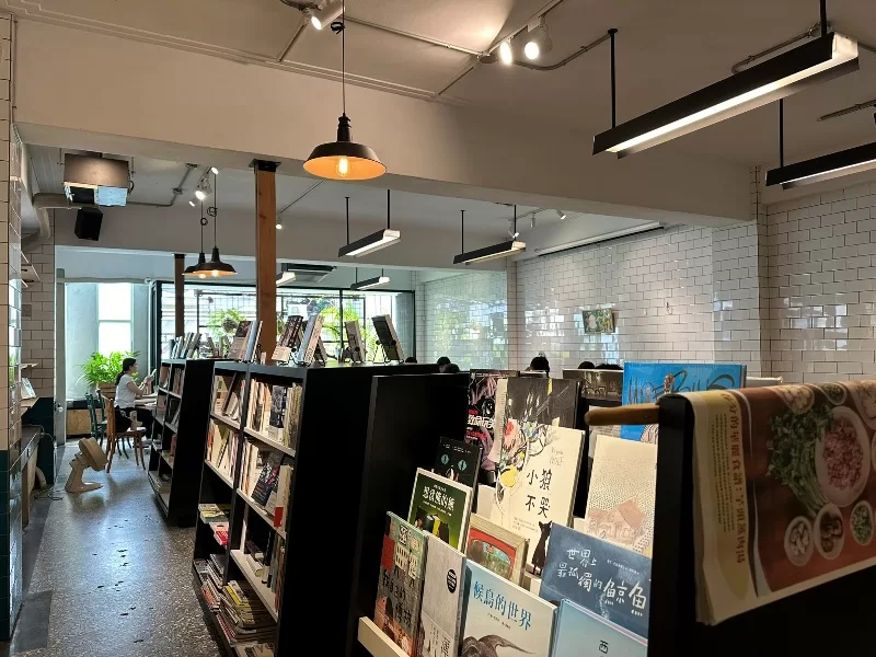 fleetstreet06-jpeg 台中中區-電子街Fleet Street Coffee 給學子安靜的讀書空間