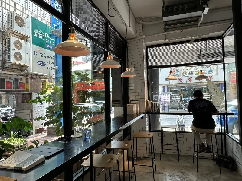 fleetstreet12-jpeg 台中中區-電子街Fleet Street Coffee 給學子安靜的讀書空間