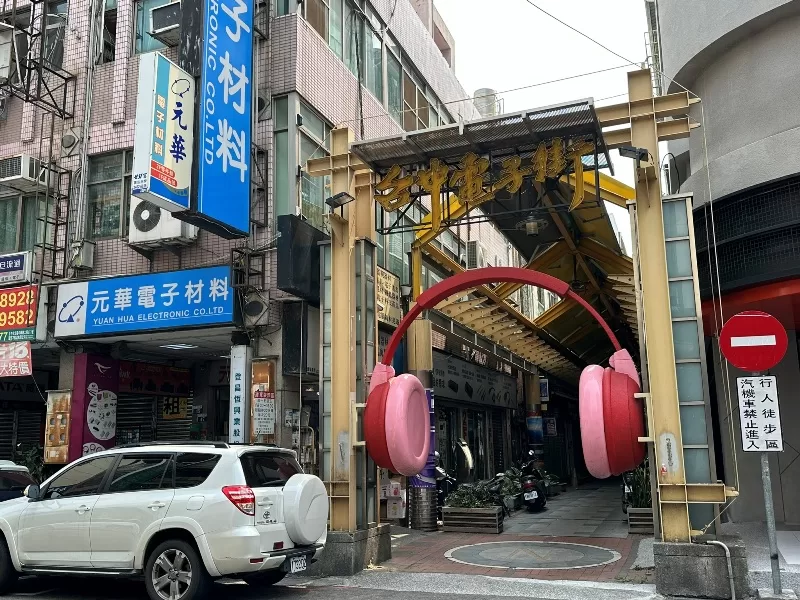fleetstreet16-jpeg 台中中區-電子街Fleet Street Coffee 給學子安靜的讀書空間