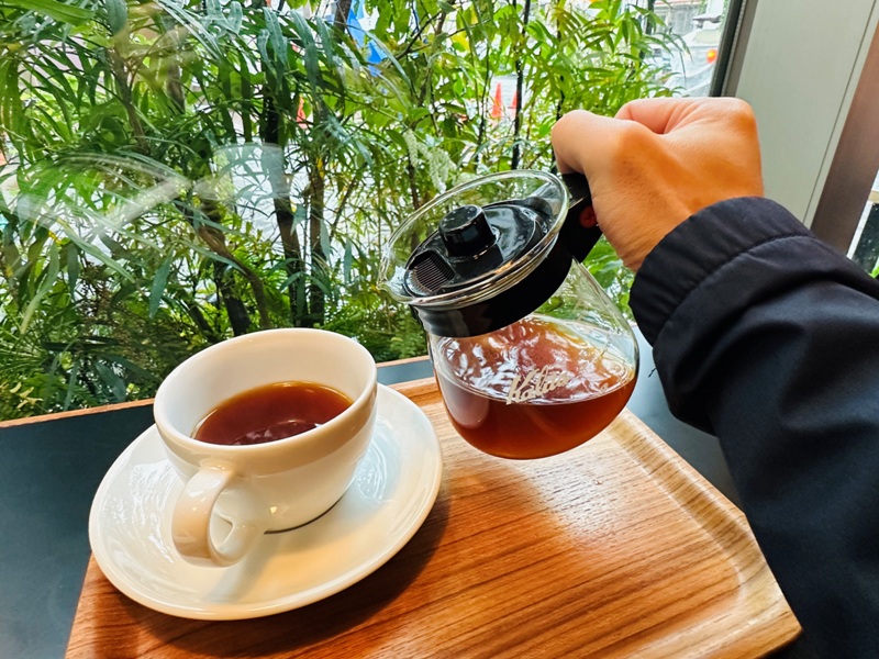fuglen9 Asakusa-Fuglen Coffee Asakusa淺草寺旁的北歐風