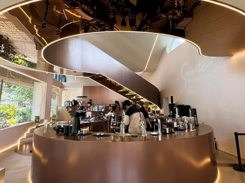 rollingroasters0109-jpeg Bangkok-Rolling Roasters夜店風華麗咖啡館 網美和他的產地